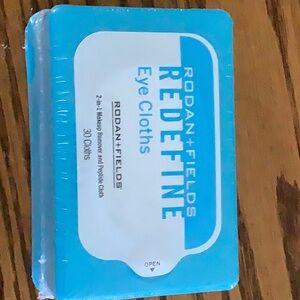 Rodan and Fields Redefine eye cloths. New unopened